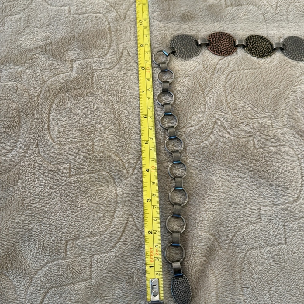 EUC Adjustable Tricolor Chain Belt - Picture 7 of 9